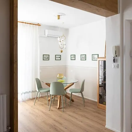 Casa Dolce Sosta - A Heaven Of Light And Hospitality - 2 Camere, 4 Ospiti - Parcheggio Gratuito דירה